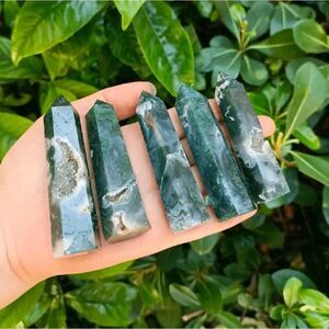 Gorgeous Moss Agate Tower Gemstone Gifted Nature Gemstone Crystallized 5-6CM